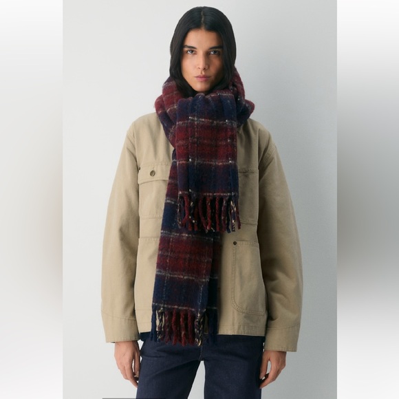 Aritzia Accessories - Aritzia Wilfred Twist Fringe Wool Blend Rectangular Warm Plaid Scarf One Size